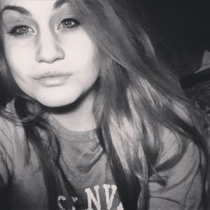 Meet your Posher, Isabelle